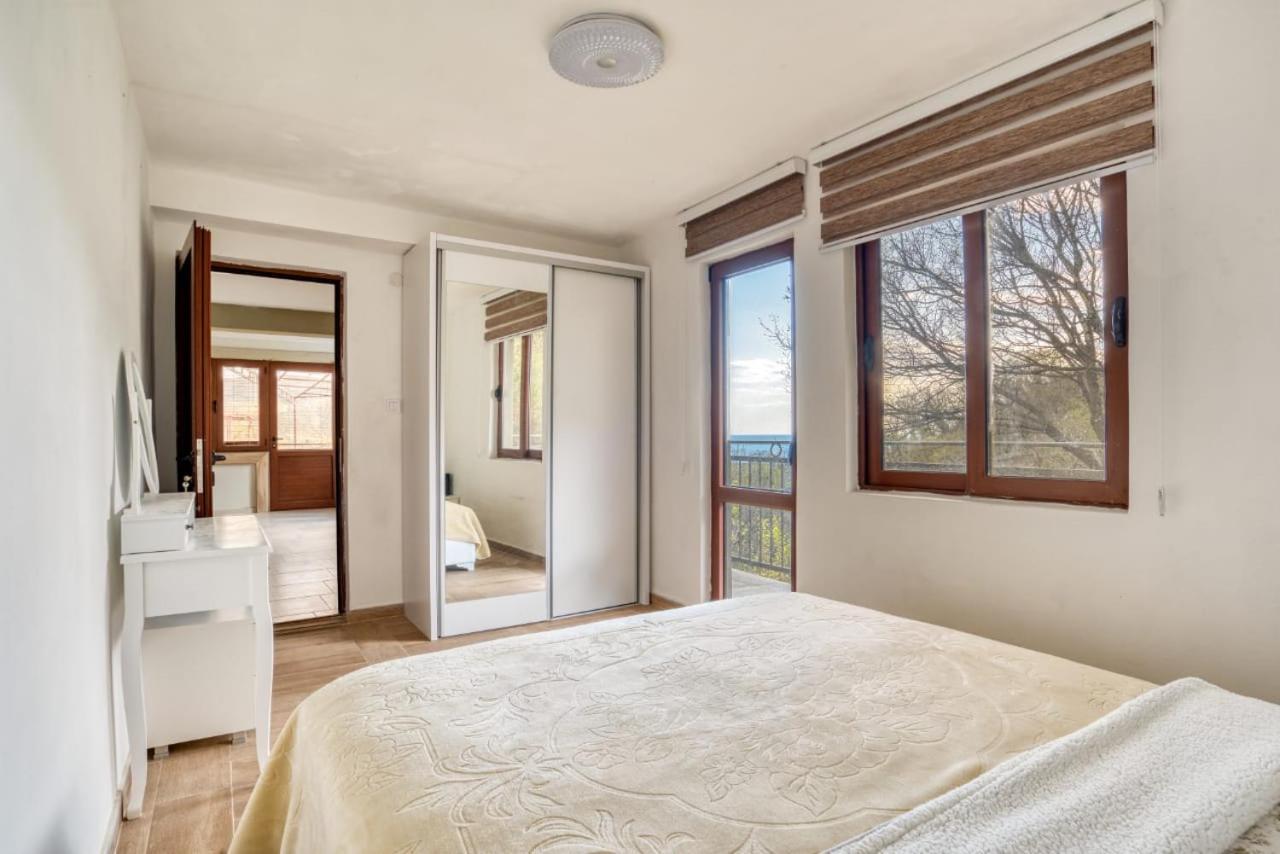 Savovic_Lux Apartment Petrovac Ngoại thất bức ảnh