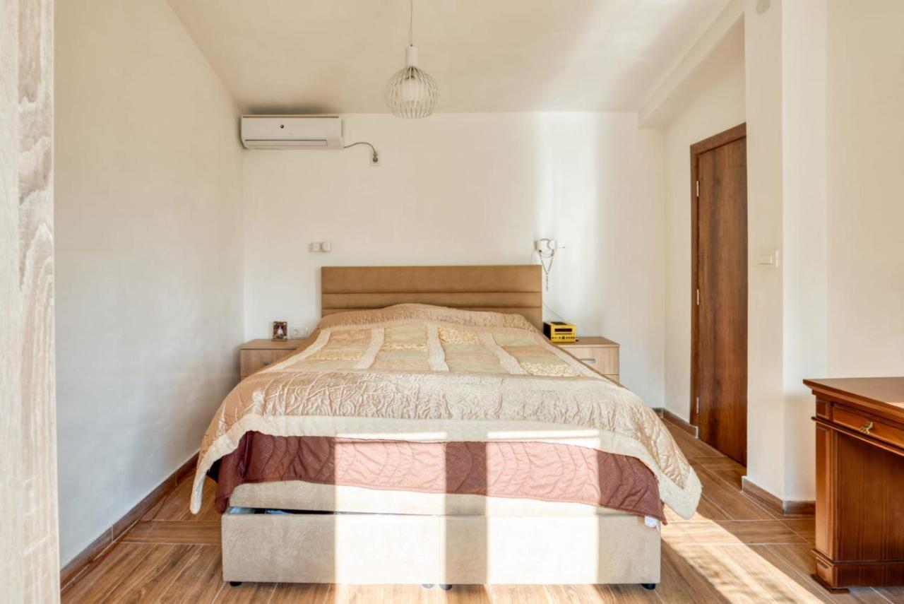 Savovic_Lux Apartment Petrovac Ngoại thất bức ảnh
